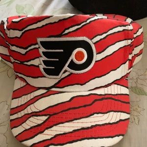 Flyers hat